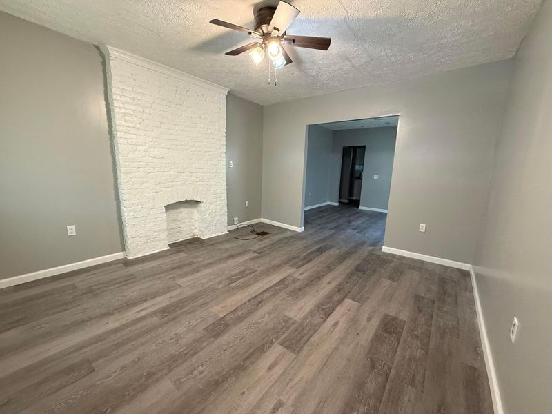 521 - 523 S Wayne Avenue, Columbus, OH 43204 Photo 2