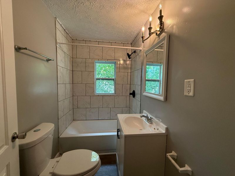 521 - 523 S Wayne Avenue, Columbus, OH 43204 Photo 6