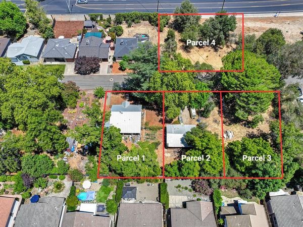 814 Comstock Dr, Folsom, CA 95630