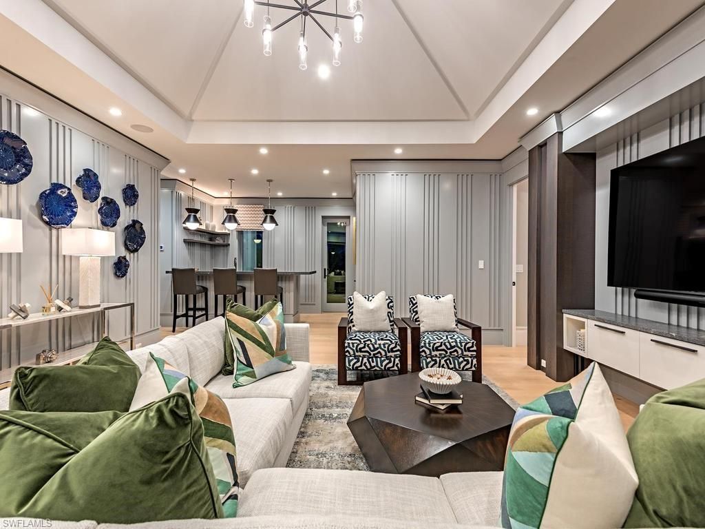 405 Neapolitan Way , Naples, FL 34103 Photo