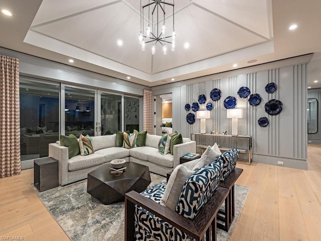 405 Neapolitan Way , Naples, FL 34103 Photo