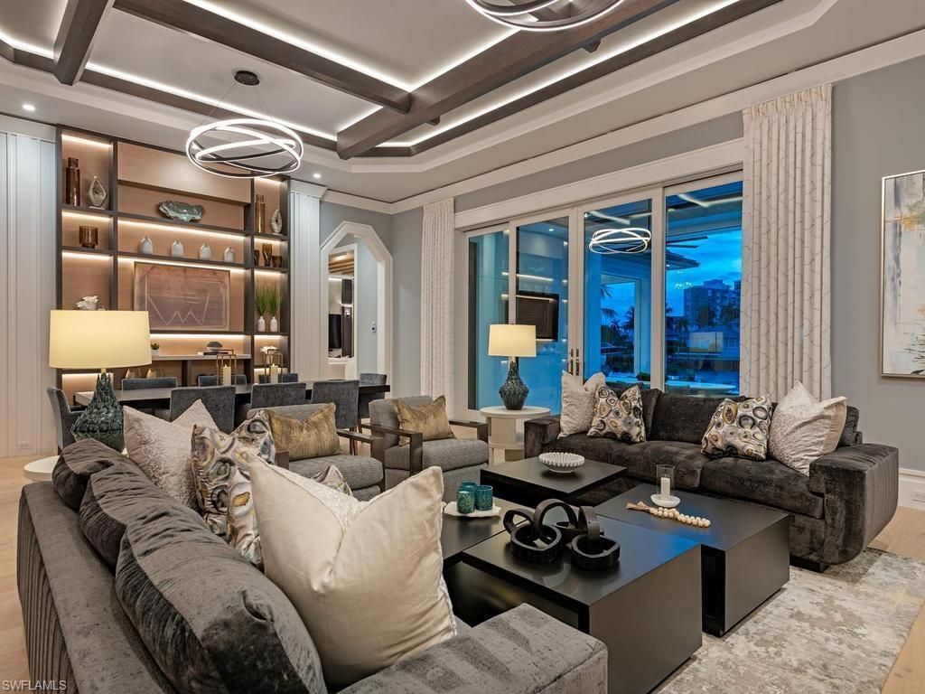405 Neapolitan Way , Naples, FL 34103 Photo