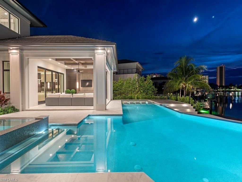 405 Neapolitan Way , Naples, FL 34103 Photo