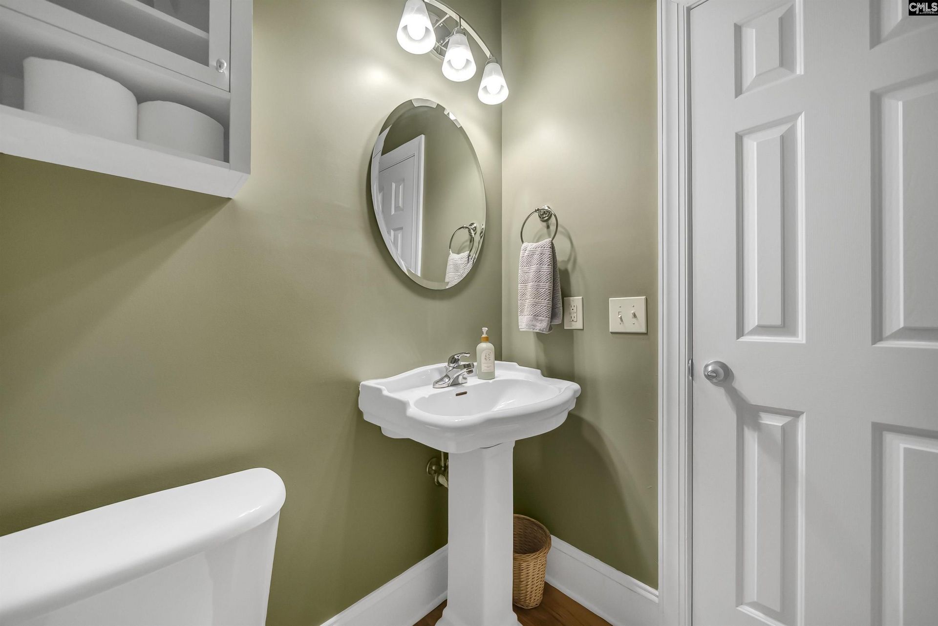 211 Rolling Creek Circle Photo 45