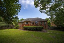 211 Rolling Creek Circle photo 4