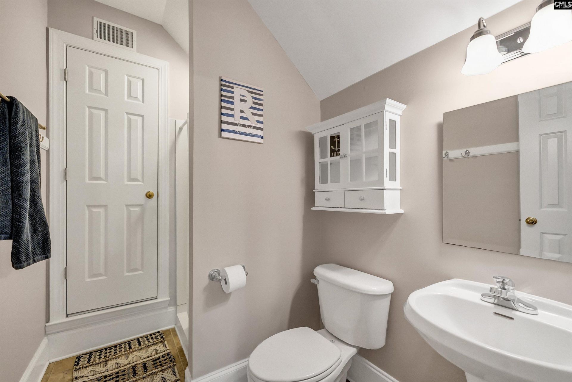 211 Rolling Creek Circle Photo 47