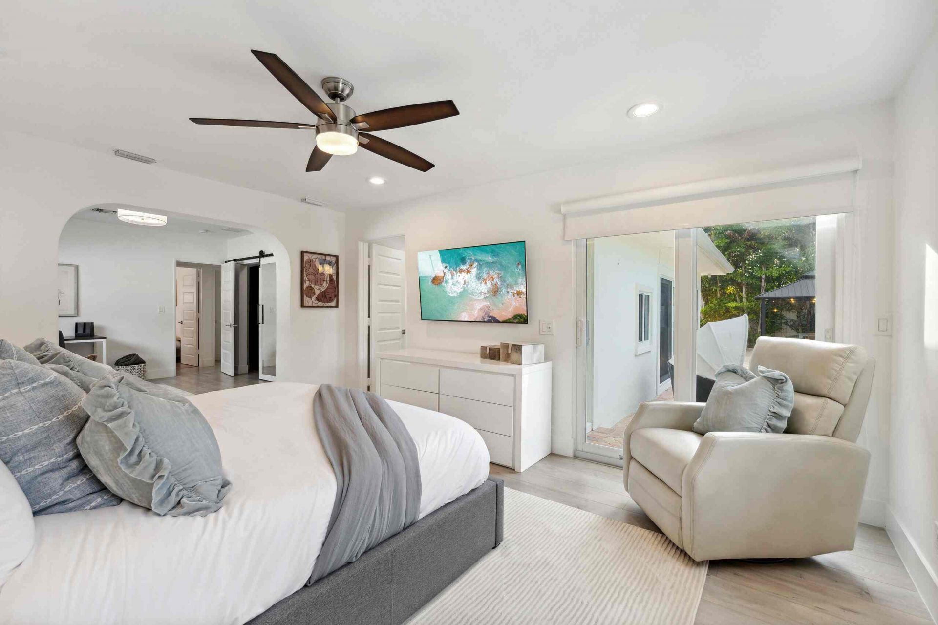 2205 NE 30th Street, Lighthouse Point, FL 33064 Photo