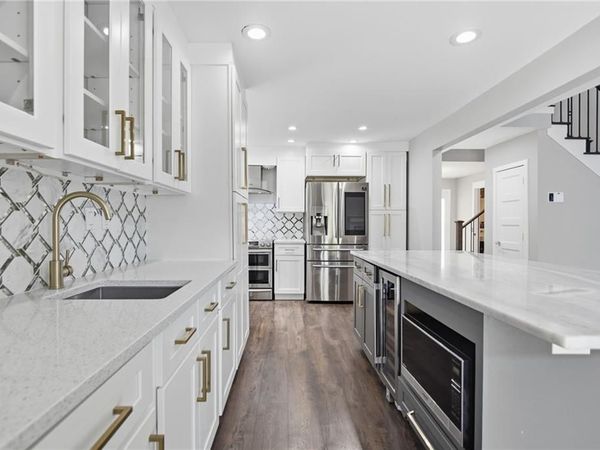 114 Woodhaven Way , Alpharetta, GA 30009