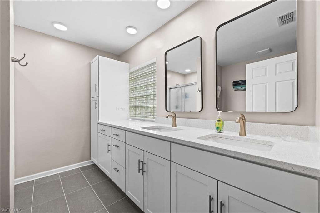 2021 Embarcadero Way, North Fort Myers, FL 33917 Photo