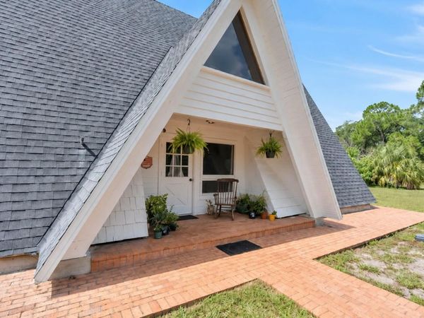 2121 DRESSAGE COVE, CHULUOTA, FL 32766