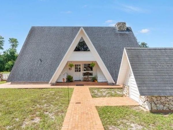2121 DRESSAGE COVE , CHULUOTA, FL 32766