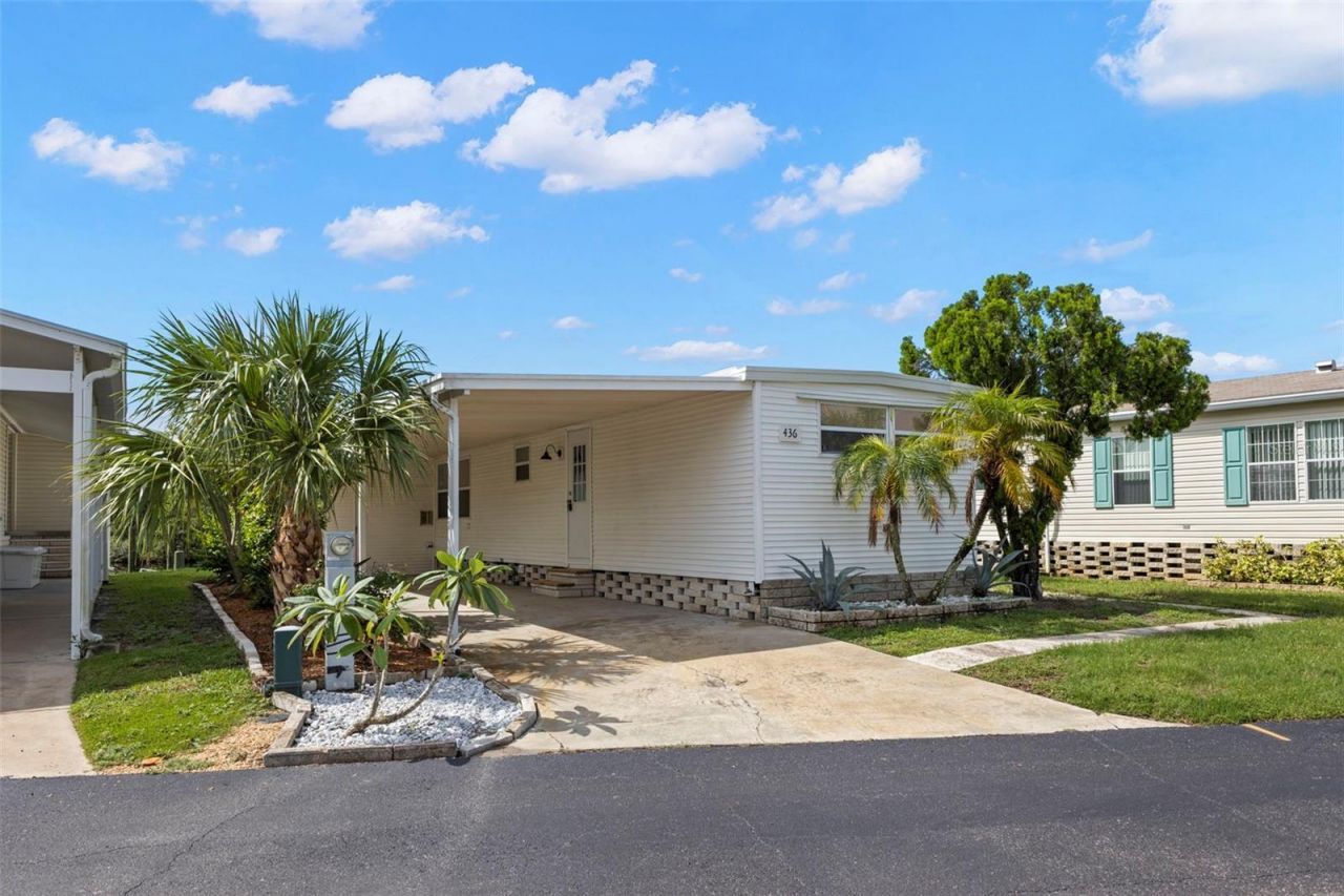 436 Mount Oak Avenue Ne, Unit 747, Saint Petersburg, FL 33702 Photo