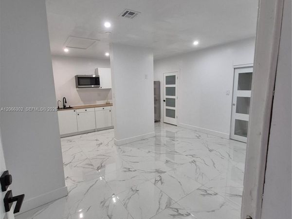 8220 NW 199th St, Unit 8220, Hialeah, FL 33015