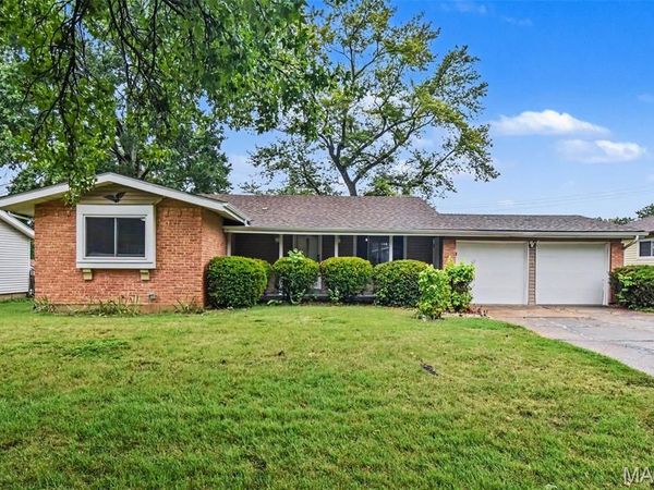 5172 Priorybrook Road , Black Jack, MO 63033
