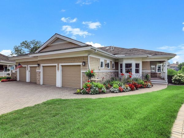718 Widsten Circle, Wayzata, MN 55391