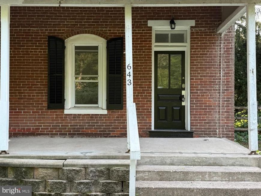 643 Wayside Way, Riegelsville, PA 18077 Main Photo