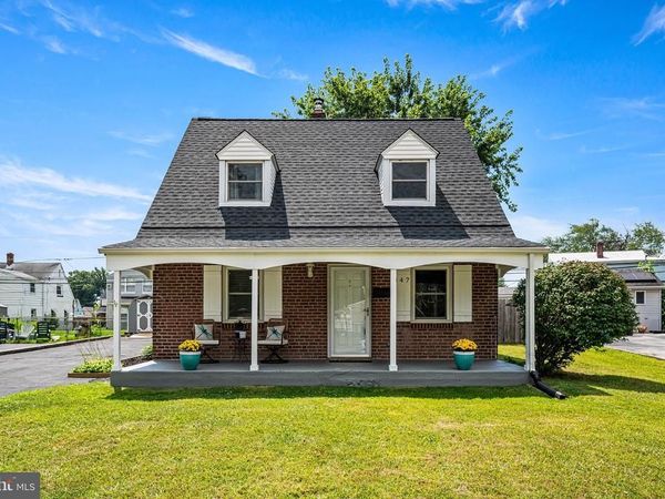 847 WYNDOM TERRACE, SECANE, PA 19018
