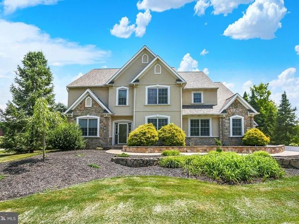 804 STONYBROOK LANE, LEWISBERRY, PA 17339