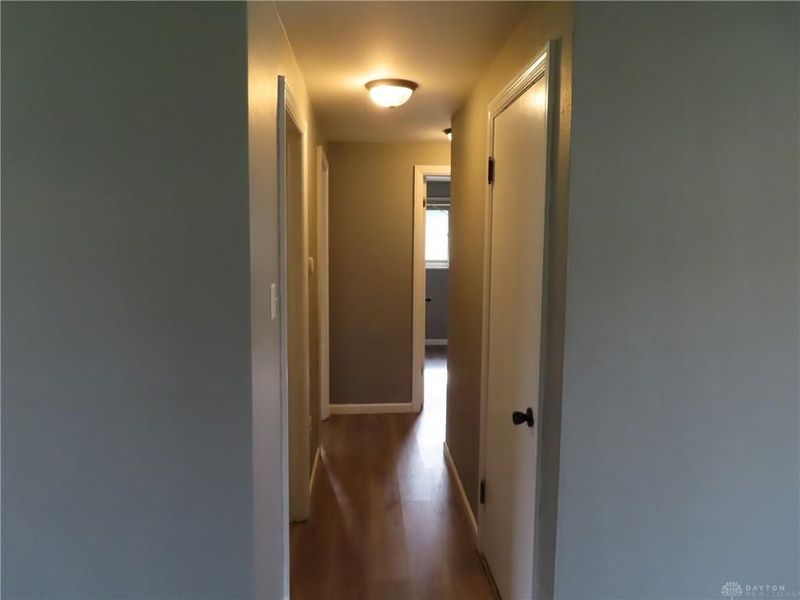 937 E Stroop Road, Kettering, OH 45429 Photo 9