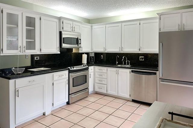 1700 Embassy Drive, Unit Apt 504, West Palm Beach, FL 33401 Photo