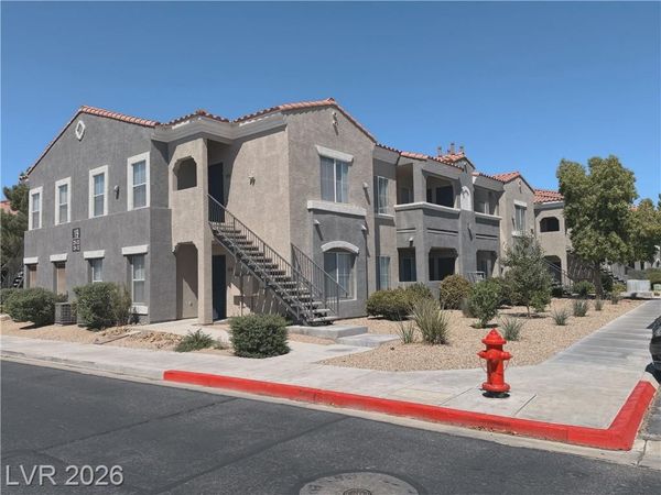 10245 S Maryland Parkway, Unit 130, Las Vegas, NV 89183