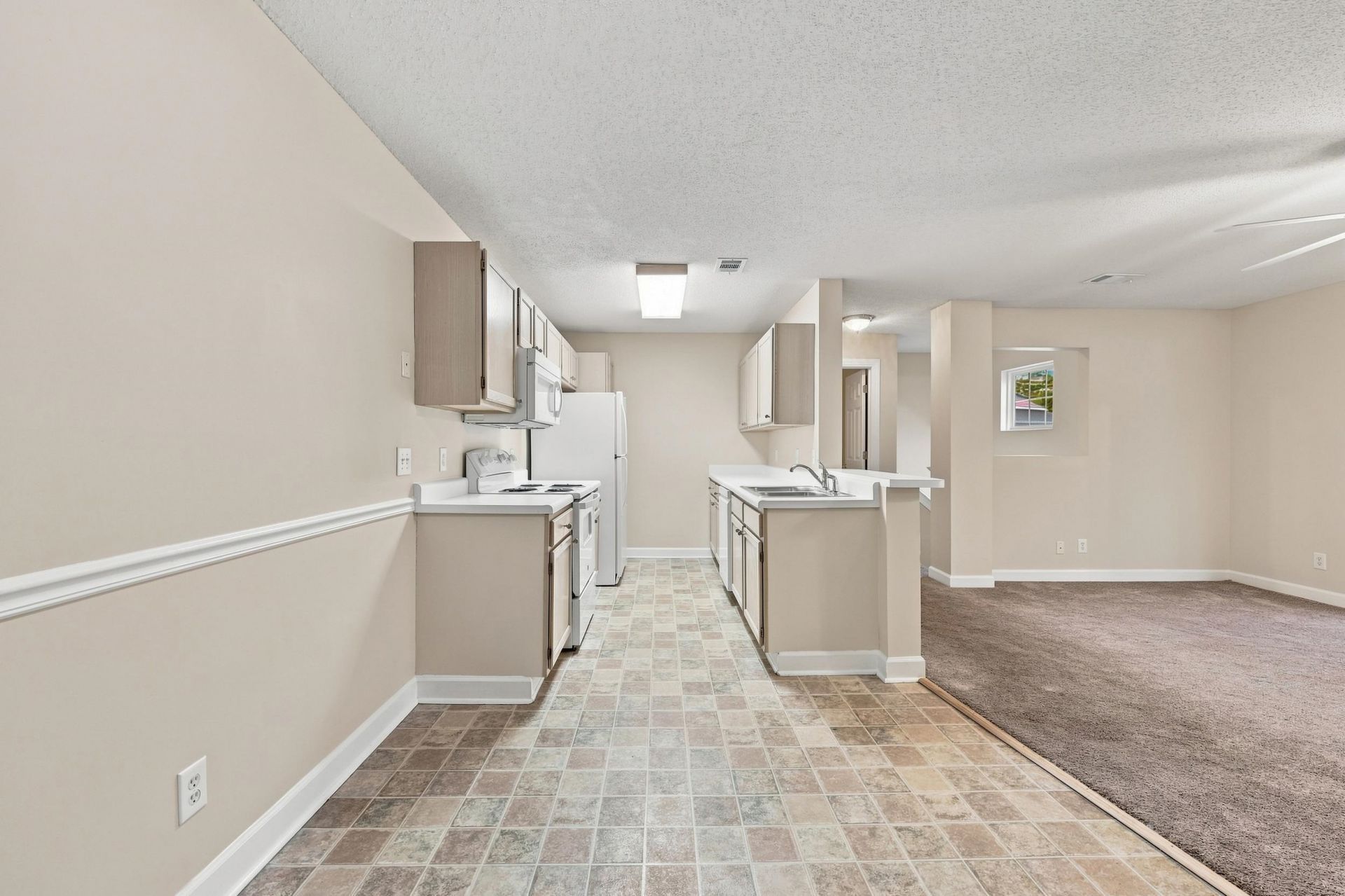 4375 Crepe Myrtle Ct. Photo 10