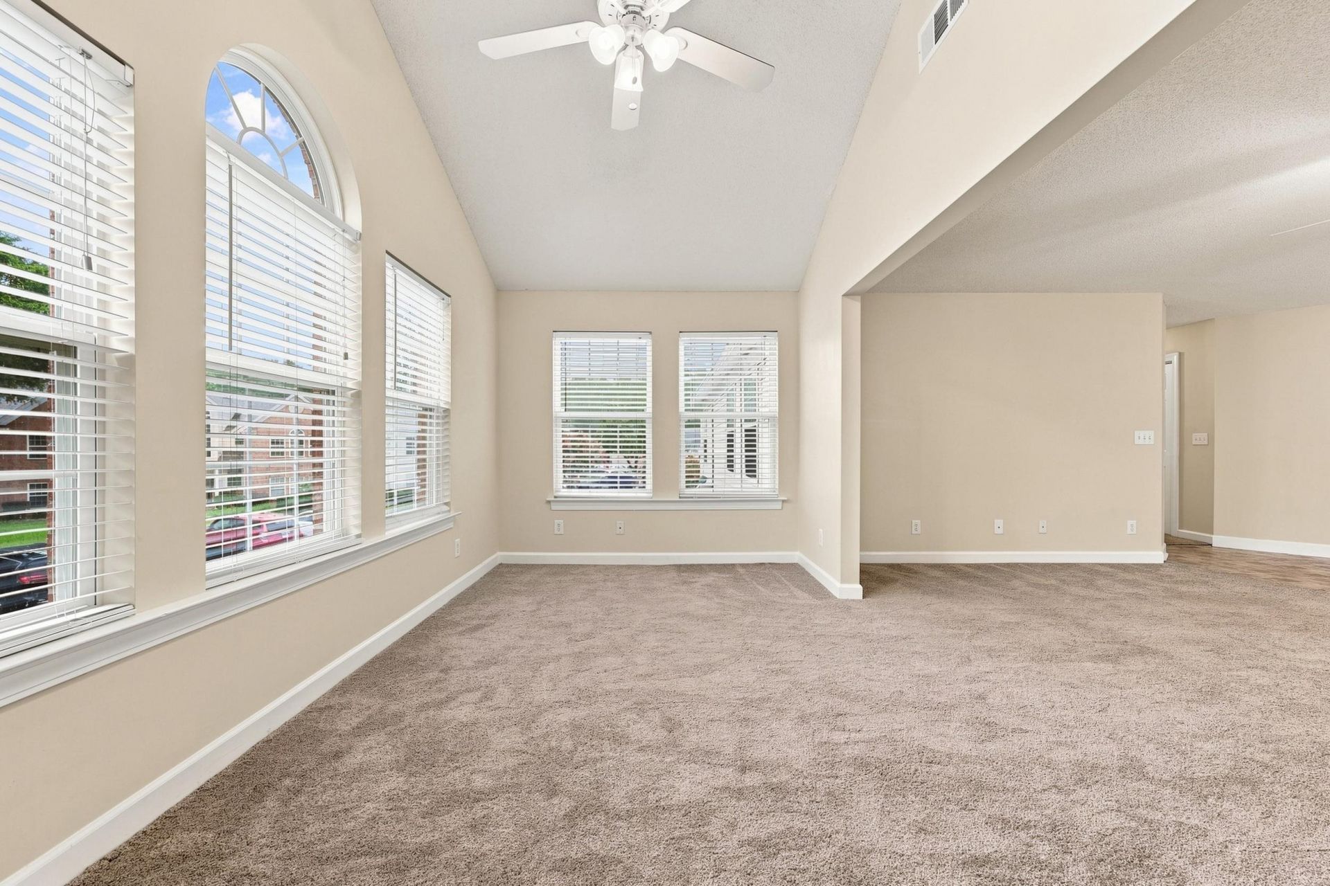 4375 Crepe Myrtle Ct. Photo 16