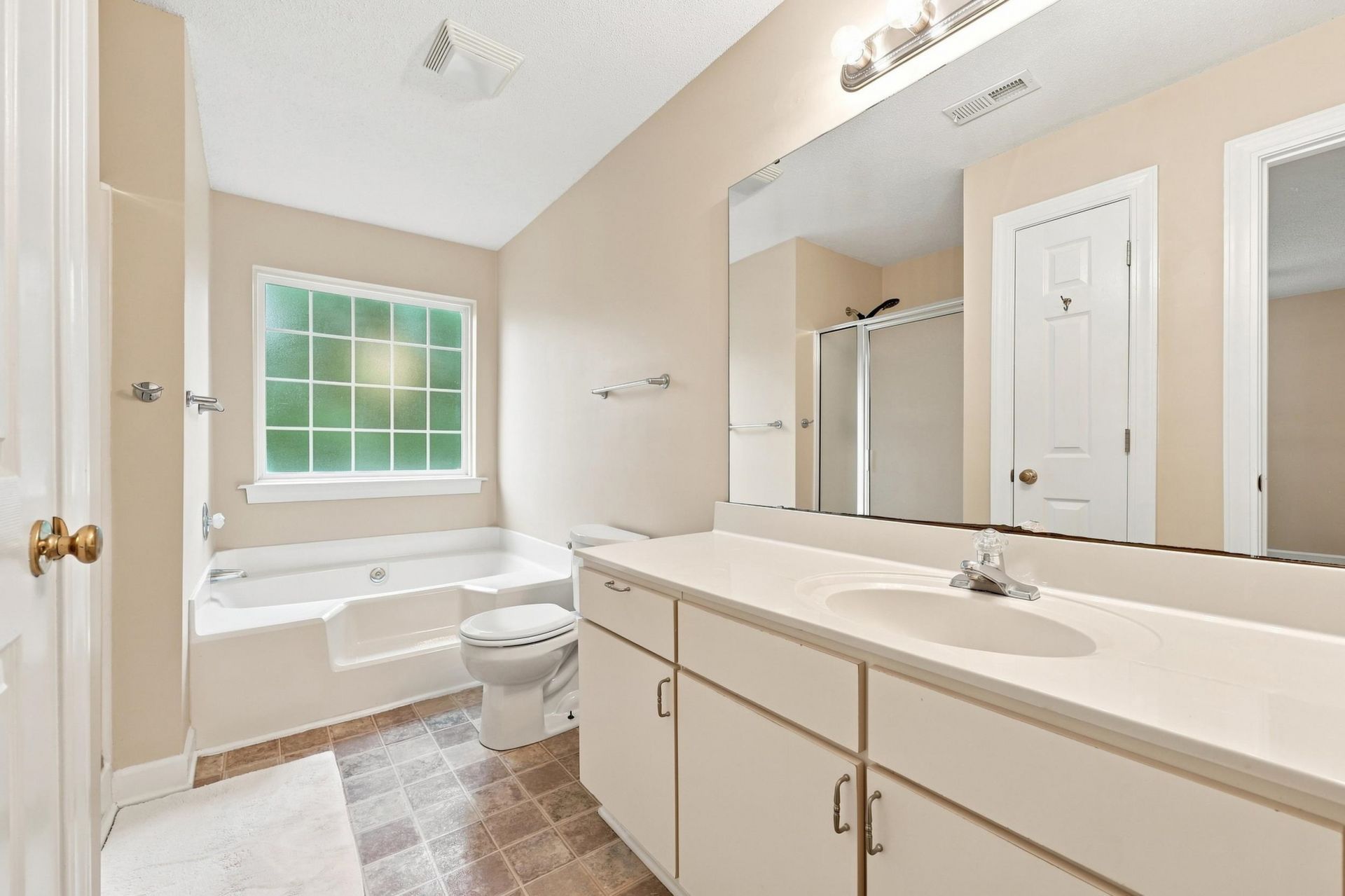 4375 Crepe Myrtle Ct. Photo 20