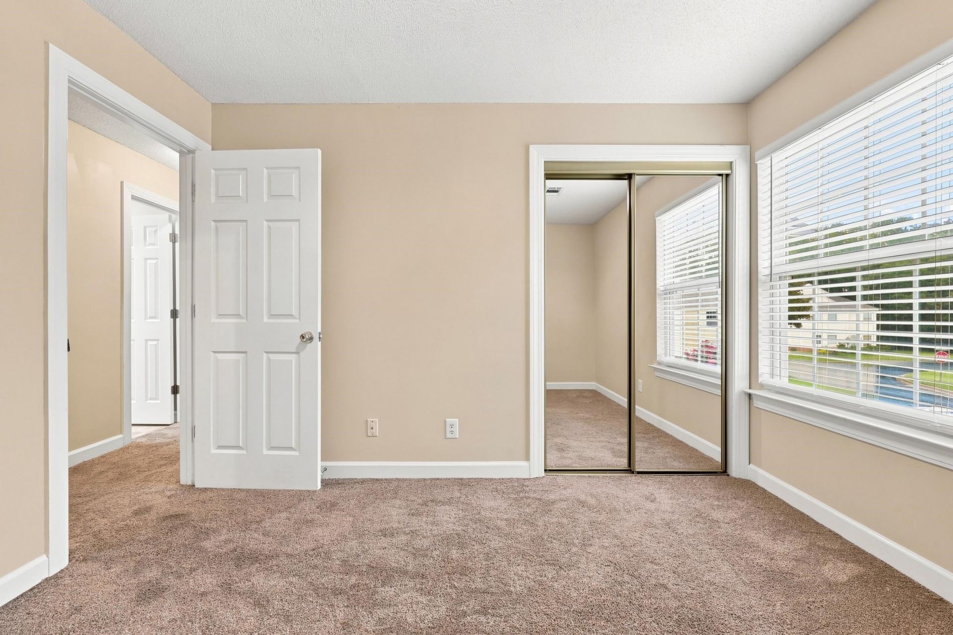 4375 Crepe Myrtle Ct. Photo 23