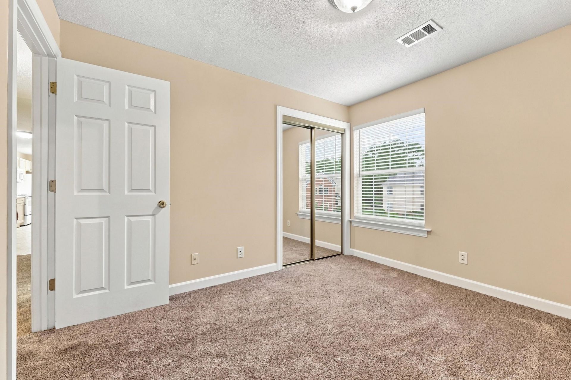 4375 Crepe Myrtle Ct. Photo 24