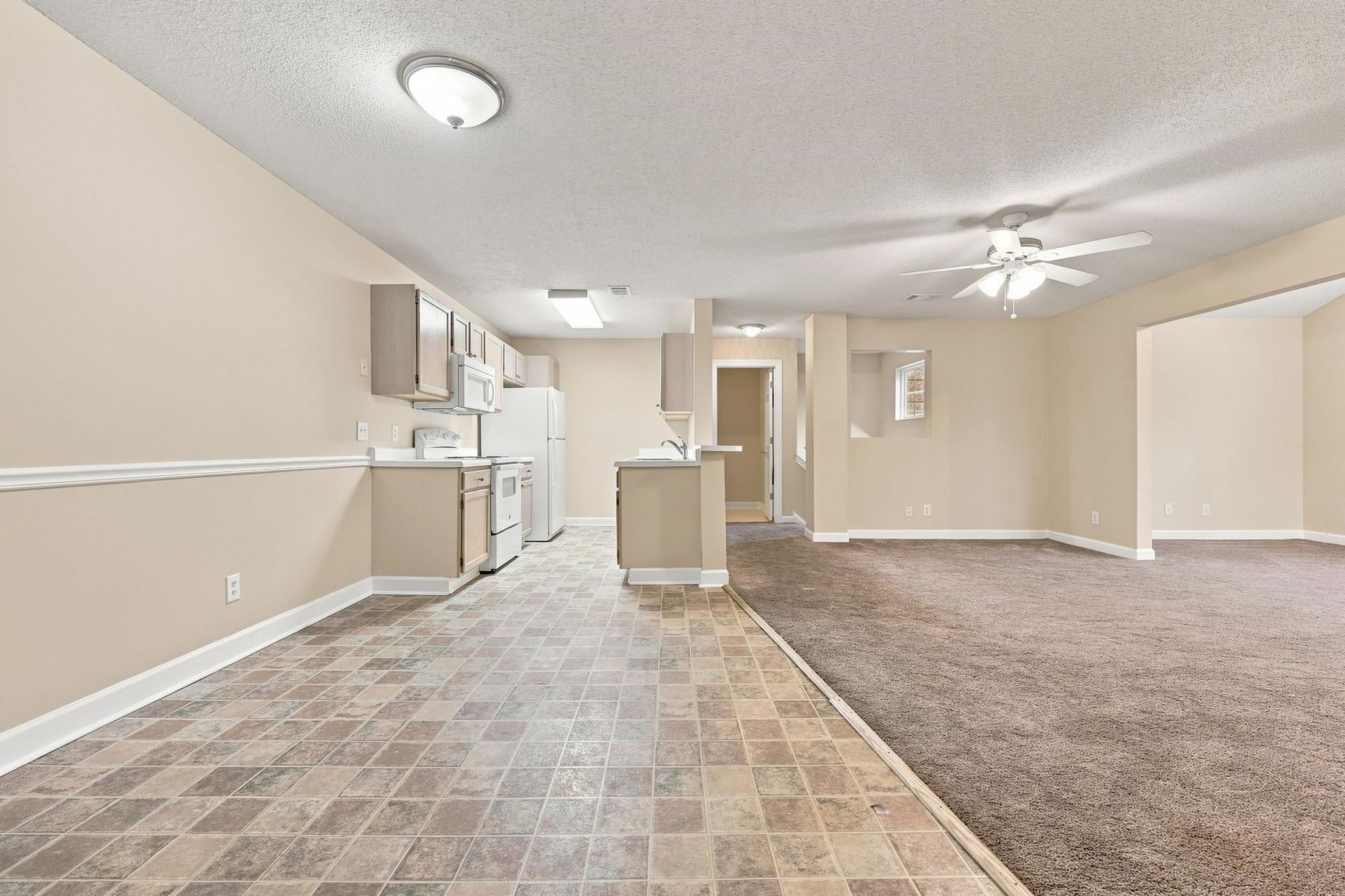 4375 Crepe Myrtle Ct. Photo 7