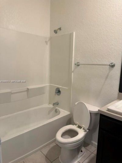 2802 NW 181st St , Miami Gardens, FL 33056 Photo