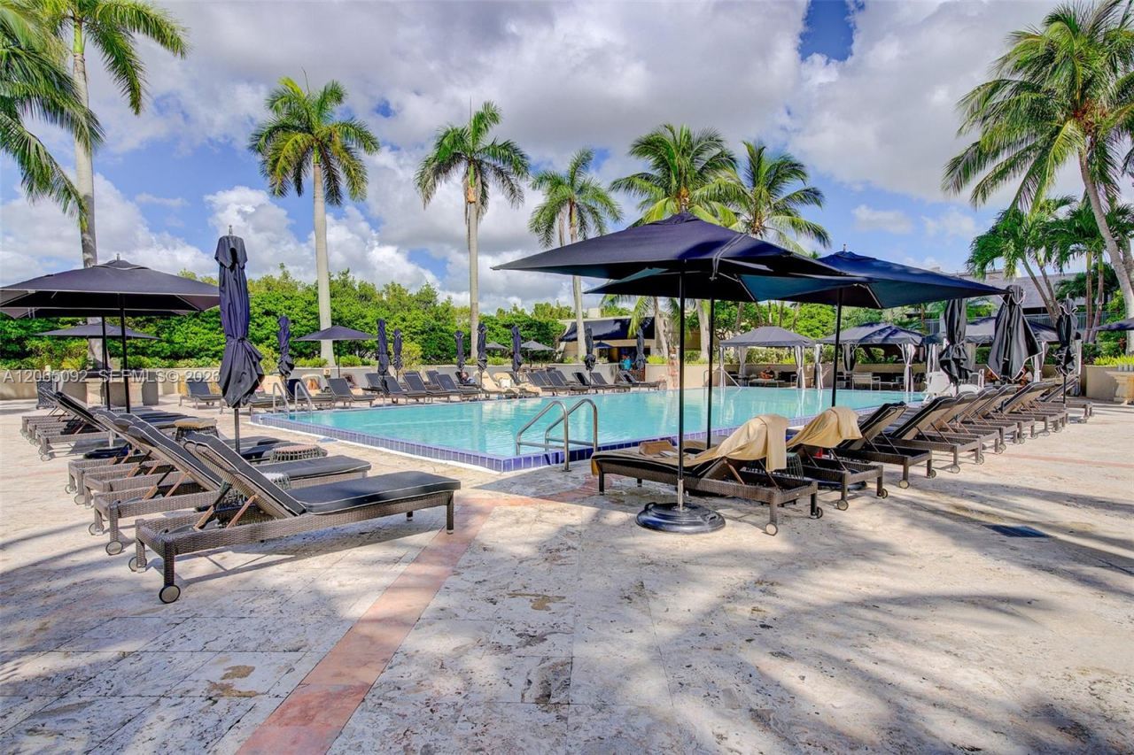 3400 SW 27th Ave, Unit 1607, Coconut Grove, FL 33133 Photo