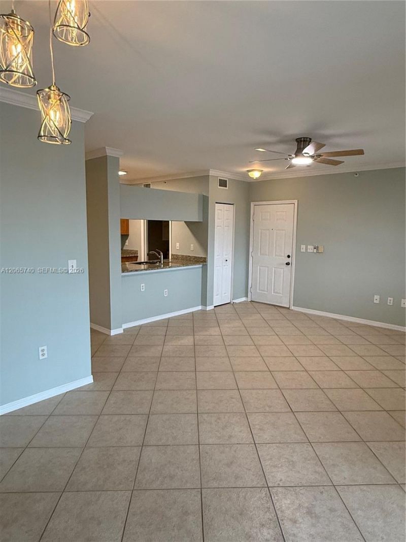 6482 Emerald Dunes Dr , Unit 303, West Palm Beach, FL 33411 Photo