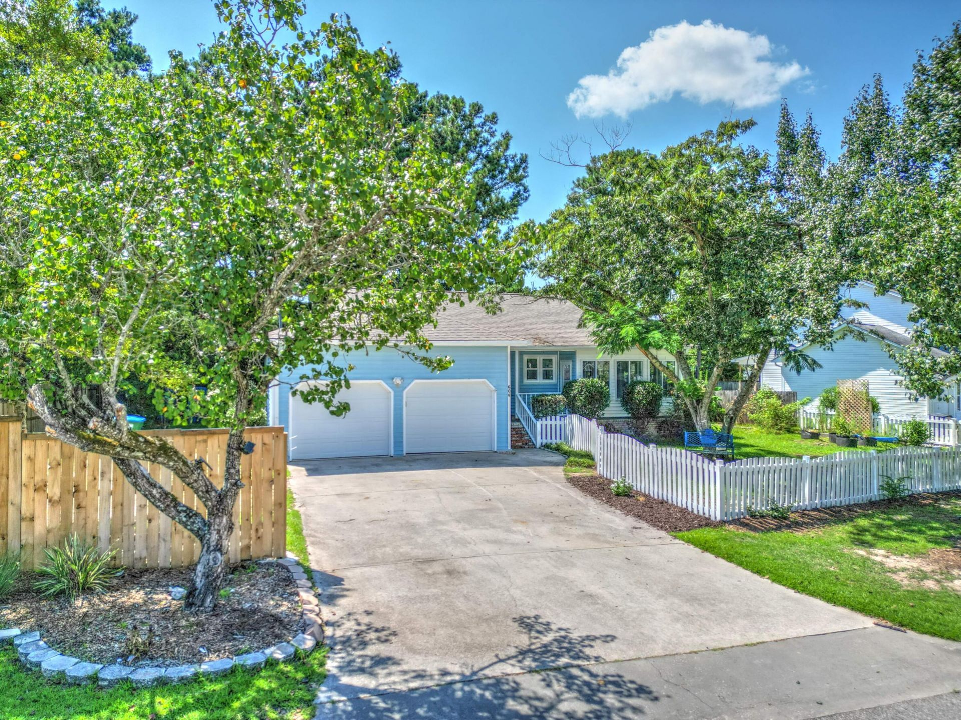 608 Dolphin Drive Photo 47