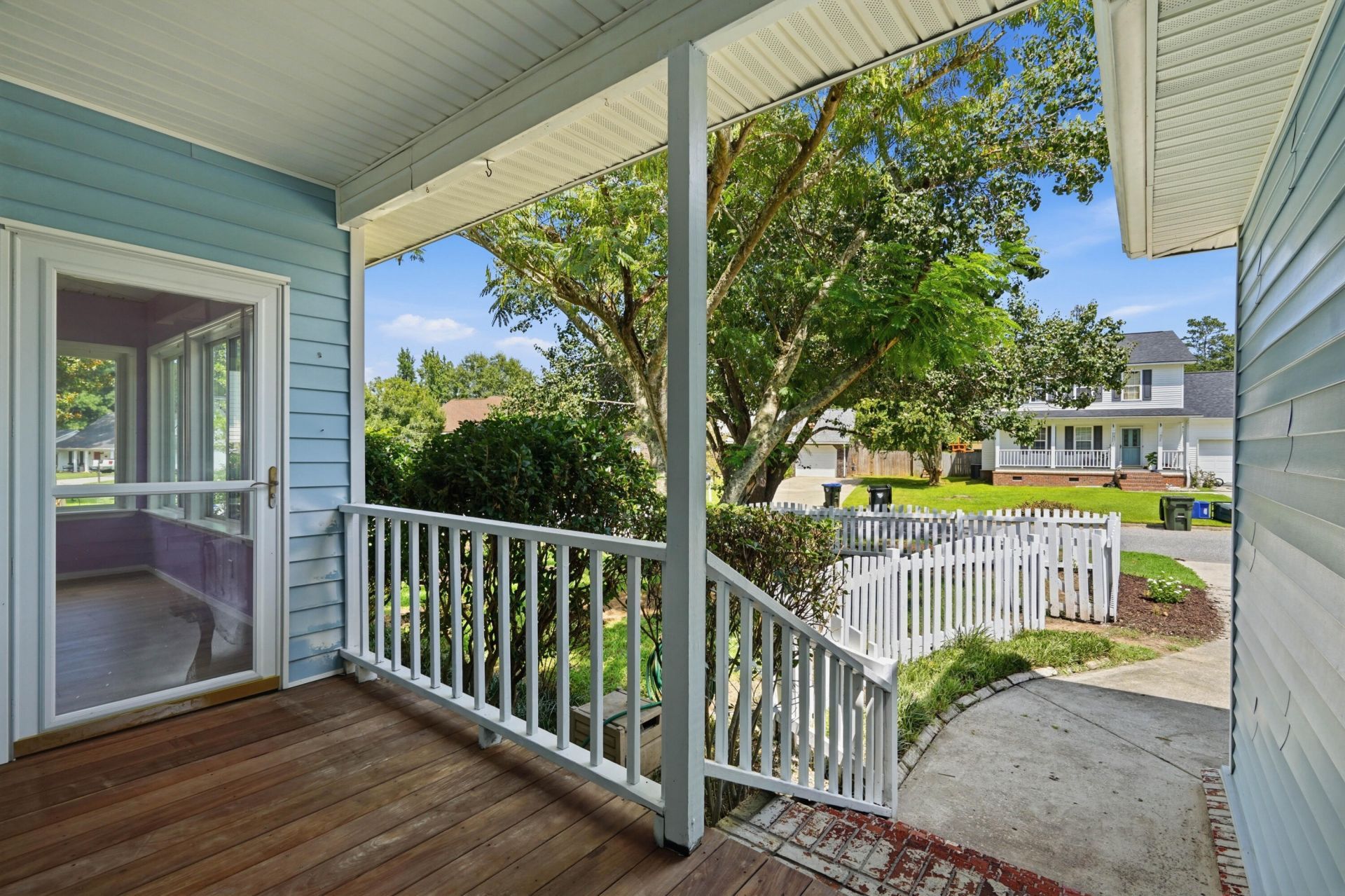 608 Dolphin Drive Photo 54