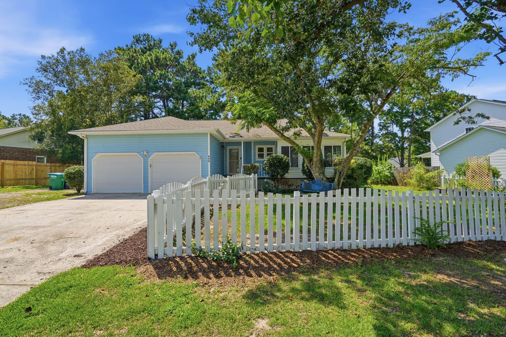 608 Dolphin Drive Photo 60