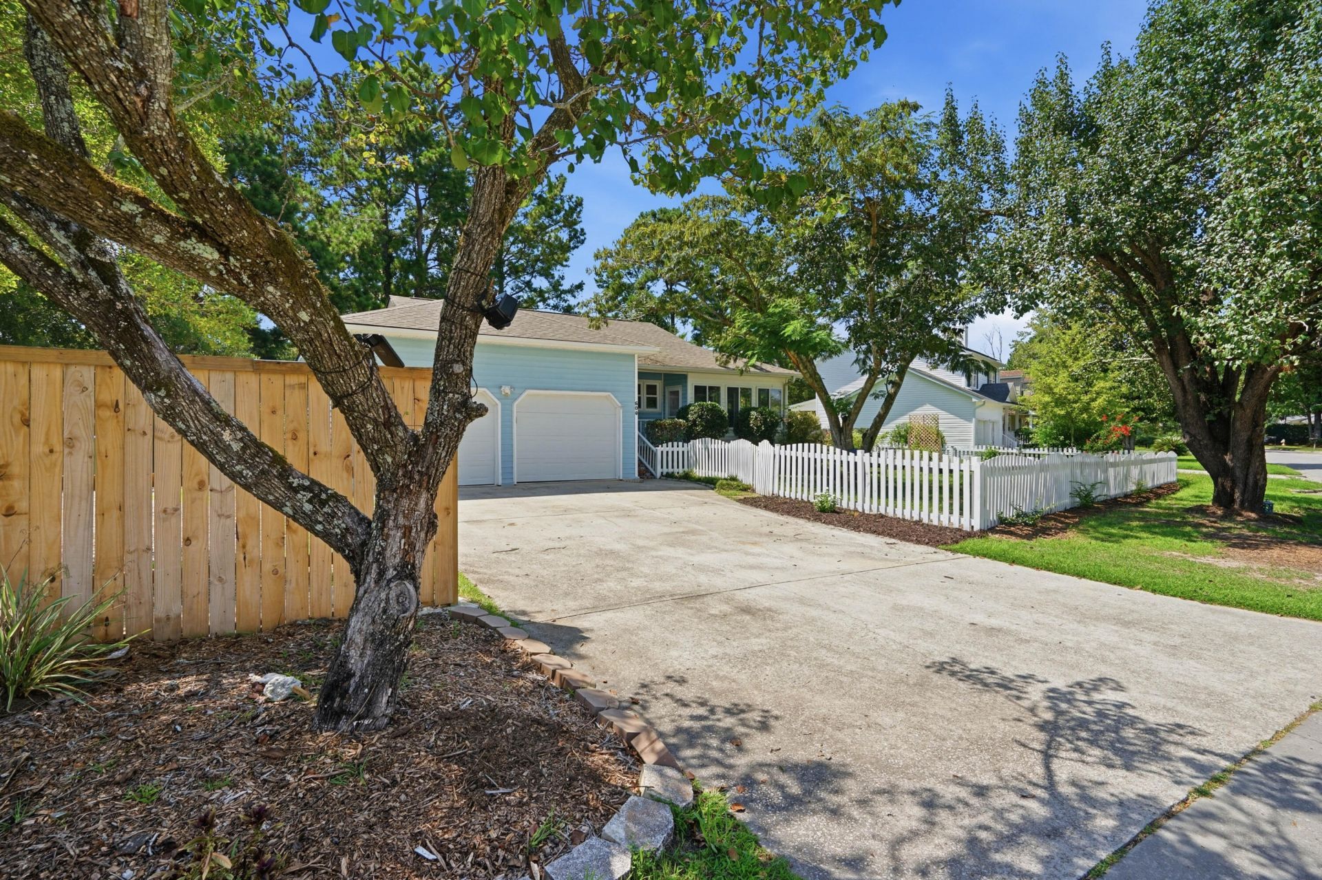 608 Dolphin Drive Photo 64