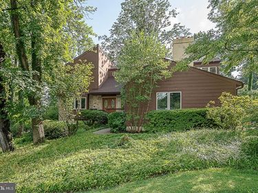 214 CORNELL DRIVE, BRYN MAWR, PA 19010
