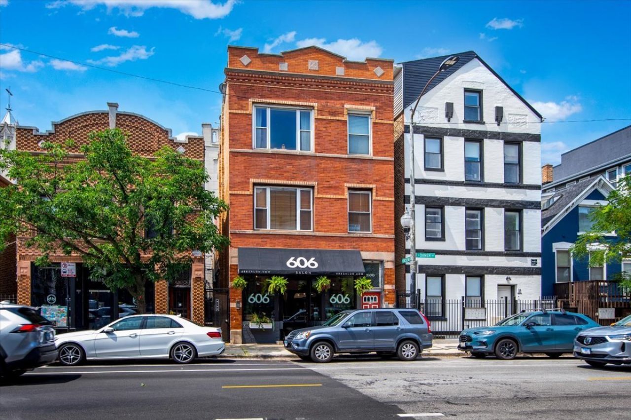 2100 N Damen Avenue, Unit 3F, Chicago, IL 60647 Main Photo