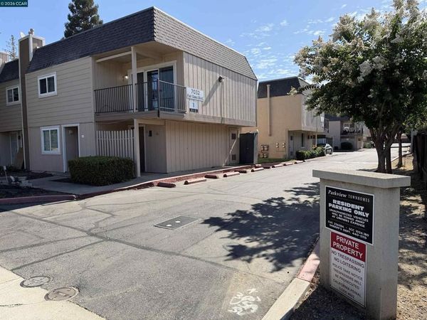 7032 Fair Oaks Blvd, Carmichael, CA 95608