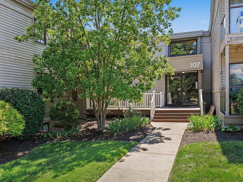 107 Winding Way, Unit I, Covington, KY 41011 Photo 1
