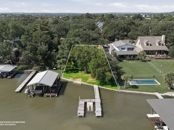 124 S Shorewood DR, Granite Shoals, TX 78654