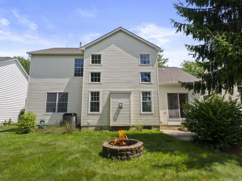 7302 Summerfield Drive, Lewis Center, OH 43035 Photo 34
