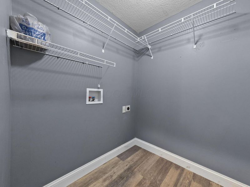 7302 Summerfield Drive, Lewis Center, OH 43035 Photo 6