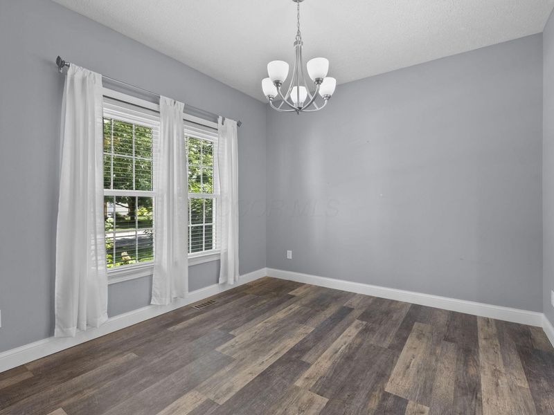 7302 Summerfield Drive, Lewis Center, OH 43035 Photo 8