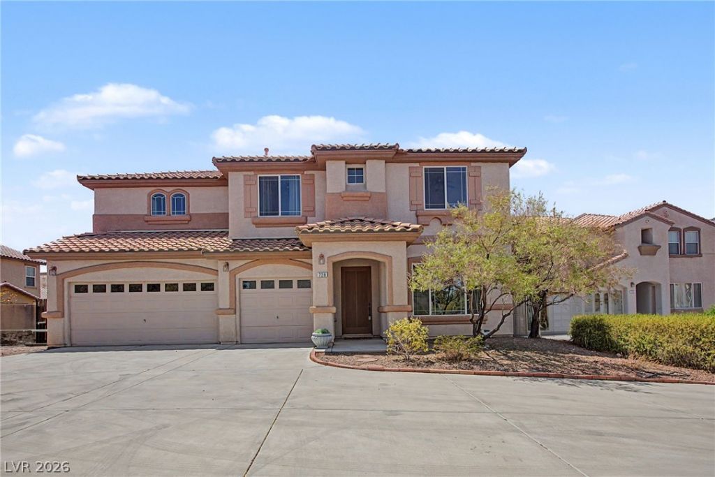 728 Blue Crystal Creek Road, Henderson, NV 89002 Main Photo