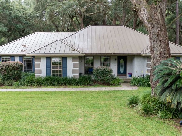 49 River Bend Drive, Saint Marys, GA 31558