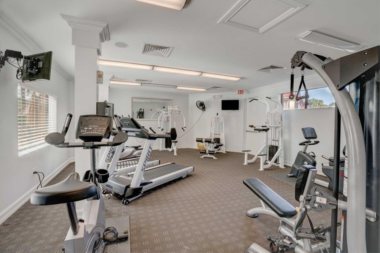500 Uno Lago Drive, Unit 201, Juno Beach, FL 33408 Photo