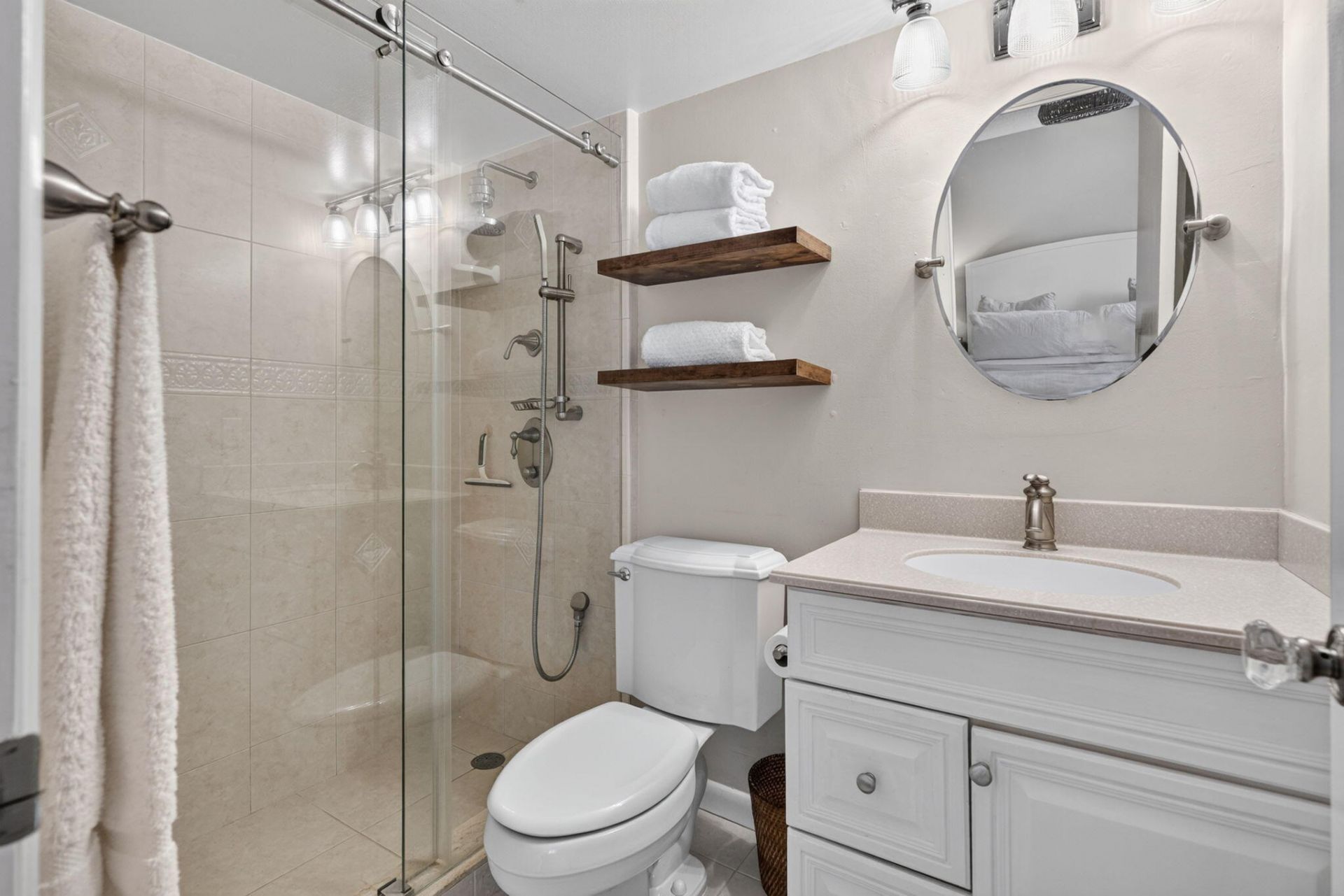 1605 Us-1, Jupiter, FL 33477 Photo